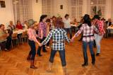 IMG_3983: Foto: V Bahně se v pátek bavili ve stylu country se skupinou Bednáři