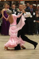 5G6H4005: Foto: Taneční kurzy v Lorci mají za sebou první prodloužené lekce