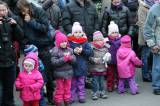 IMG_7917: Foto: Vánoční strom svítí i v Tupadlech u Čáslavi, na děti čekaly sladké dárečky!
