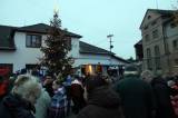 IMG_7952: Foto: Vánoční strom svítí i v Tupadlech u Čáslavi, na děti čekaly sladké dárečky!