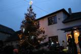 img_8001: Foto: Vánoční strom svítí i v Tupadlech u Čáslavi, na děti čekaly sladké dárečky!