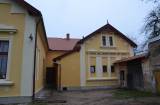 dsc_0791: Budova školy v obci Rohozec pomalu nabývá svého původního vzhledu z roku 1912