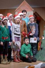 P1120986: Foto: Divadelní představení pomohlo dětskému oddělení Městské nemocnice Čáslav