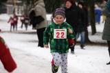 5G6H2436: Foto: Třicátý ročník Silvestrovského běhu přilákal 58 dospělých a 51 dětí