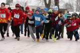 5G6H2486: Foto: Třicátý ročník Silvestrovského běhu přilákal 58 dospělých a 51 dětí
