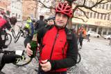 5G6H3357: Foto: Kutnohorští cyklisté si na Nový rok připili tradičně na Palackého náměstí