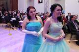IMG_9236: Foto: Šňůru maturitních plesů zahájili kosmetičky a mechanici ze SOŠ a SOU Kutná Hora