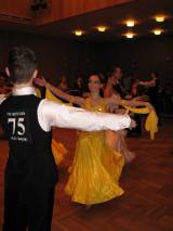 IMG_2293: Členové Taneční školy Novákovi o víkendu nezaháleli, ze soutěží přivezli 9 medailí!