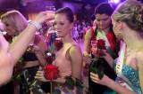 5G6H8485: Foto, video: Maturitní ples čáslavské obchodní akademie patřil rebelovi a rebelkám