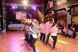 IMG_1662: Foto: Maturanti čáslavského gymnázia pojali svůj ples ve stylu - Svět patří nám!