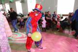 5G6H5641: Foto: S dětmi v Lorci si hráli dva klauni, připravili pro ně řadu soutěží