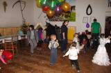 IMG_3554: Foto: Na karnevalu v Šebestěnicích se do víru tance vrhli děti i jejich rodiče