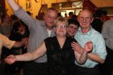 5G6H8839: Foto: Hasiči z Červených Janovic na svém plese nejen tančili, ale hasili i žízeň