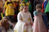 5G6H9580: Foto: Karnevalové veselí v neděli zachvátilo i děti v křesetické sokolovně