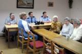 img_8219: Policisté ve Zbraslavicích besedovali se seniory, zaměřili se i na prodejní akce