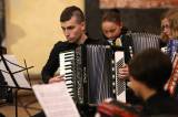 5G6H9756: Foto: Žáci ZUŠ Kutná Hora koncertovali v kostele sv. Jana Nepomuckého