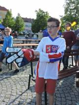 DSCN3145: Foto: Českým hokejistům fandilo čáslavské náměstí i v zápase o třetí místo