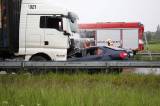 1: Smrtelná nehoda na obchvatu Kolína, čelní střet s kamionem nepřežil řidič osobního auta
