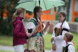 10: Foto: Veltrubští si v sobotu užívali tradiční Staročeské máje