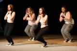 5G6H1543: Foto: Ve čtrnácté akademii ZŠ Kamenná stezka se tančilo, zpívalo, hrálo, rapovalo i loučilo 