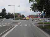dn_10: Dopravní nehoda na kruhové křižovatce na Karlově - policisté řídili dopravu kyvadlově