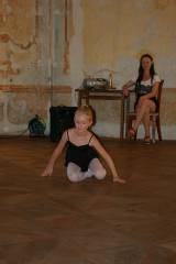 art24: Taneční studio ART představilo svůj nový program seniorům V Alzheimercentru ve Filipově