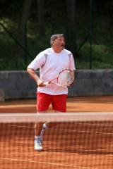 5G6H1017: Tenisový klub Čáslav na turnaj pozval i celebrity