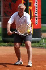5G6H1062: Tenisový klub Čáslav na turnaj pozval i celebrity