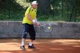 5G6H1073: Tenisový klub Čáslav na turnaj pozval i celebrity