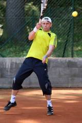 5G6H1085: Tenisový klub Čáslav na turnaj pozval i celebrity