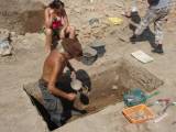 p8230267: Archeologové hledají na pozemku v samotném centru Čáslavi sklepy, zatím neúspěšně!