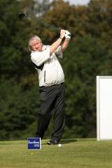 5G6H4031: Peter Mitchell - Předkrm na Casa Serena si dali zástupci sponzorů a celebrity, zahráli si golf s profesionály