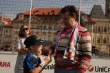 IMG_5065: Do Prahy zavítala fotbalová hvězda Luis Figo, fanklub Interu byl přitom, stejně jako náš web!