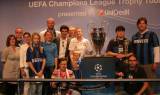 IMG_5140: Do Prahy zavítala fotbalová hvězda Luis Figo, fanklub Interu byl přitom, stejně jako náš web!