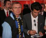 IMG_5174: Do Prahy zavítala fotbalová hvězda Luis Figo, fanklub Interu byl přitom, stejně jako náš web!