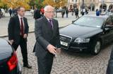 5G6H6911: Prezident Václav Klaus otevřel nový provoz v továrně Philip Morris, poté obědval se starostou