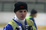 IMG_3407: Hráči čáslavského béčka vyzvali trenéry FC Zenit k hokejovému zápasu