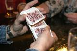 img_9432: Uzenou kýtu za vítězství v karetním turnaji "Prší" si odnesl Vladimír Sudek