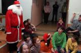 IMG_9819: Děti ze Studijního centra Basic zachránily Vánoce a dočkaly se i bohaté nadílky