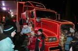 IMG_9915: Vánoční kamion dorazil na čáslavské náměstí, děti neodolaly fotce se Santou Clausem