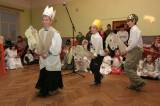 IMG_1699: V Křeseticích "U Nevolů" rodiče a příbuzní přihlíželi vánočnímu představení svých dětí