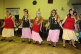 5G6H0087: Paběnický sportovní ples rozproudily svým předtančením chotusické ženy
