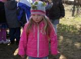 IMG_9068: Děti v zahradě kutnohorské mateřské školy Pohádka vítaly jaro