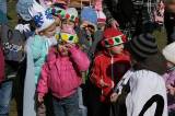 IMG_9080: Děti v zahradě kutnohorské mateřské školy Pohádka vítaly jaro