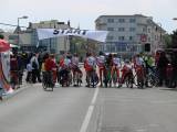 DSC00134: Desítky příznivců cyklistiky závodily ve sprintu přes Masarykův most v Kolíně