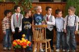 5G6H0331: Hlízovské děti v neděli potěšily své maminky písničkami a básničkami