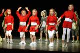 5G6H4740: Děti ze ZUŠ Čáslav tančily v Dusíkově divadle, další večer přichystaly na příští pátek
