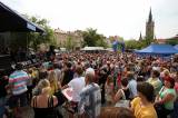 5G6H2906: Bohatý kulturní program si v sobotu po celý den vychutnali Čáslaváci na náměstí