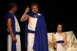 5G6H4378: Kutnohorští ochotníci uvedli premiéru divadelní tragikomedie z dávné historie Efesu