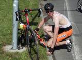 IMG_9784: Dvojnásobný mistr světa Miloš Fišera odstartoval ve Vrdech cyklistické závody 